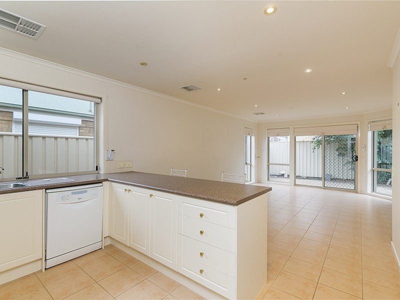 4 Newberry Ave, Morphettville SA 5043