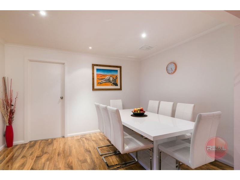 2 Tigress Drive, Hallett Cove SA 5158