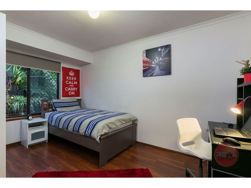 2 Tigress Drive, Hallett Cove SA 5158