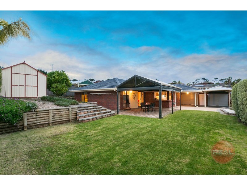 2 Tigress Drive, Hallett Cove SA 5158