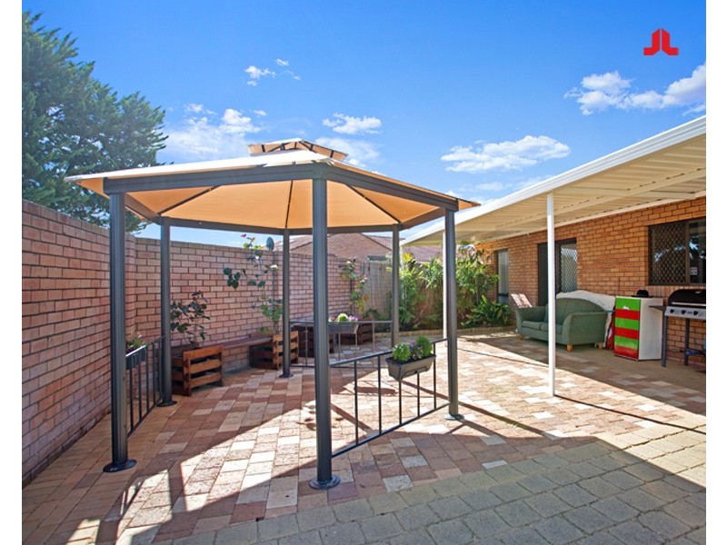 1/12 Recreation Drive, Shoalwater WA 6169