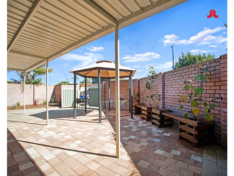 1/12 Recreation Drive, Shoalwater WA 6169