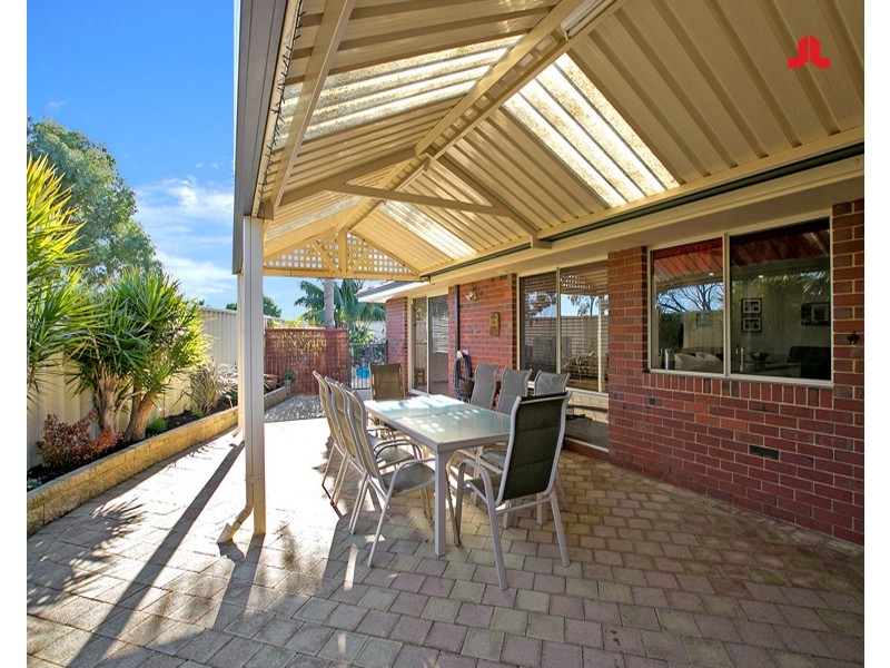 16 Swallow Grove, Waikiki WA 6169