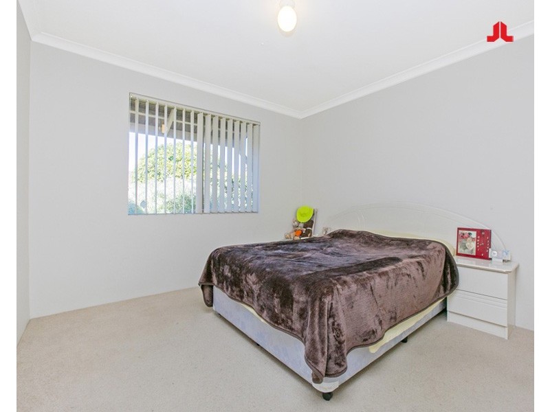 Unit 4/16 Hefron Street, Rockingham WA 6168