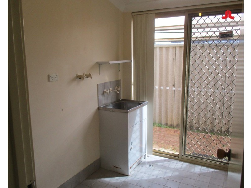 13 Ludlow Way, Warnbro WA 6169