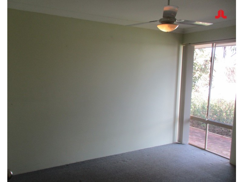 13 Ludlow Way, Warnbro WA 6169