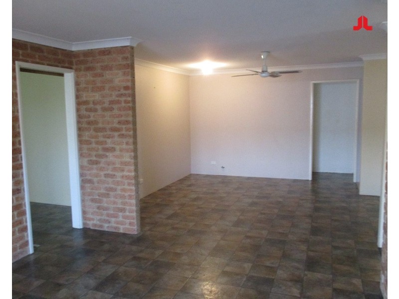 13 Ludlow Way, Warnbro WA 6169