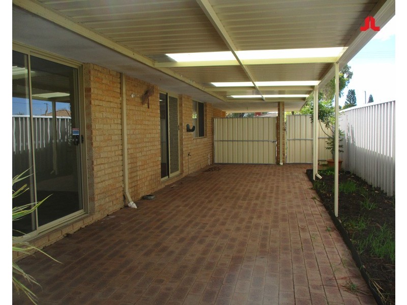 13 Ludlow Way, Warnbro WA 6169