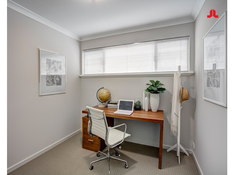 Unit 11/30 Butteremere Approach, Waikiki WA 6169