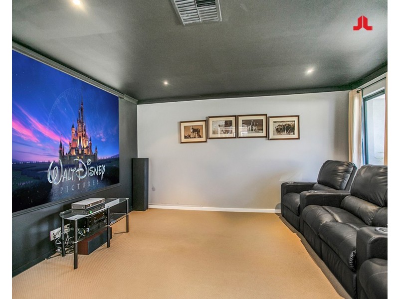 120 Harrington Waters Drive, Waikiki WA 6169