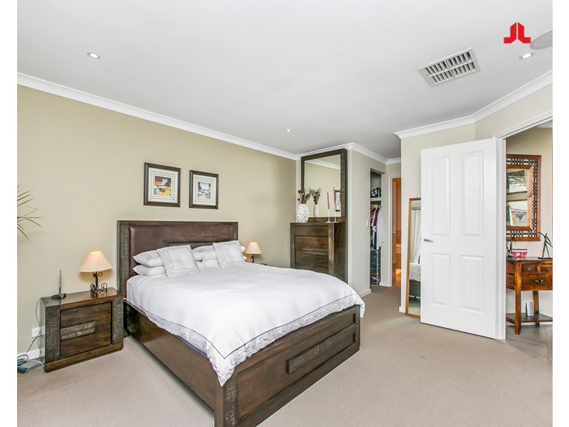 120 Harrington Waters Drive, Waikiki WA 6169