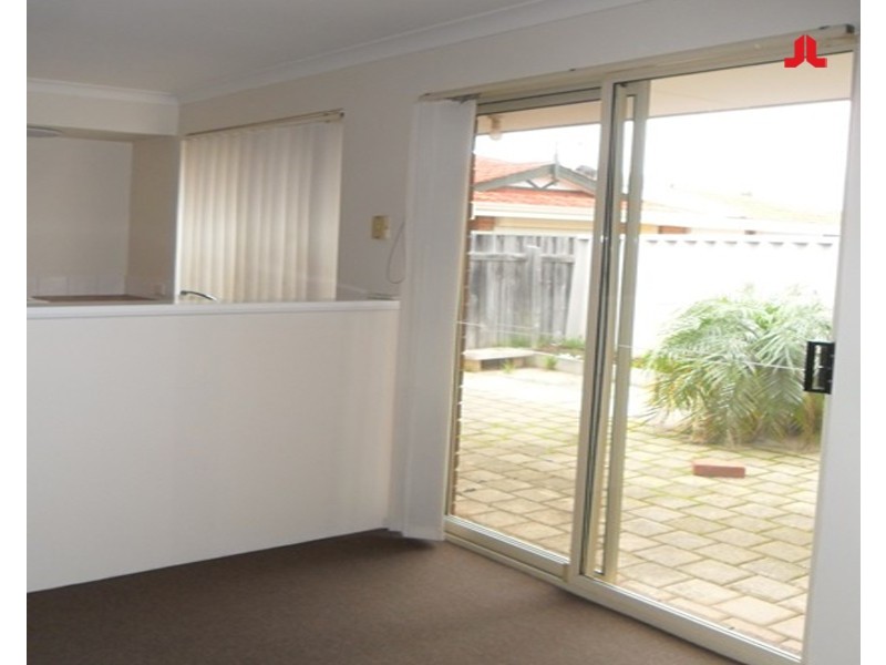 4/25 Penang Loop, Warnbro WA 6169