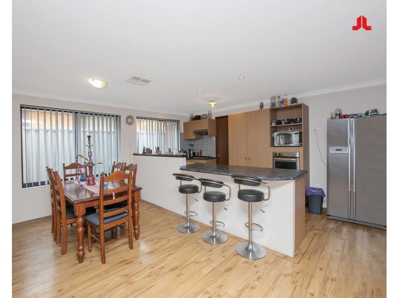 25 Mulloway Place, Warnbro WA 6169