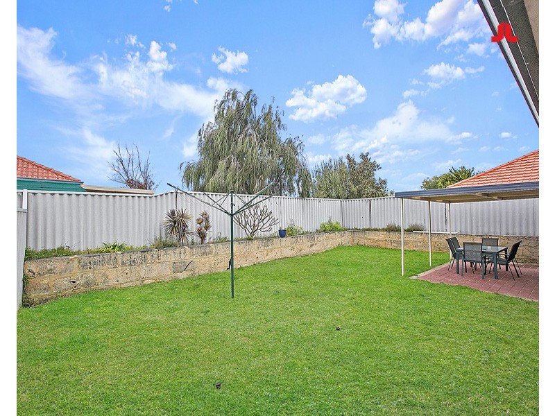 25 Mulloway Place, Warnbro WA 6169