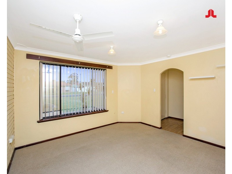 25 Linville Avenue, Cooloongup WA 6168