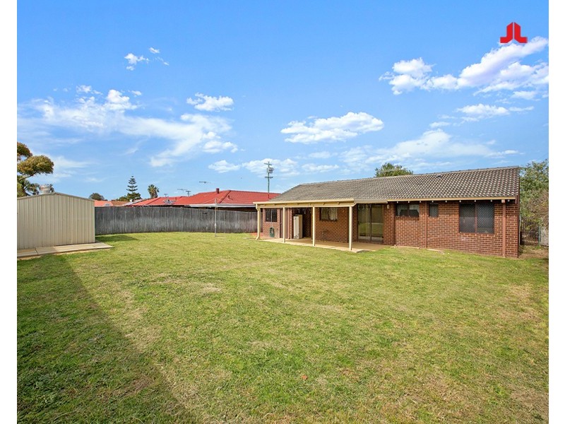 25 Linville Avenue, Cooloongup WA 6168