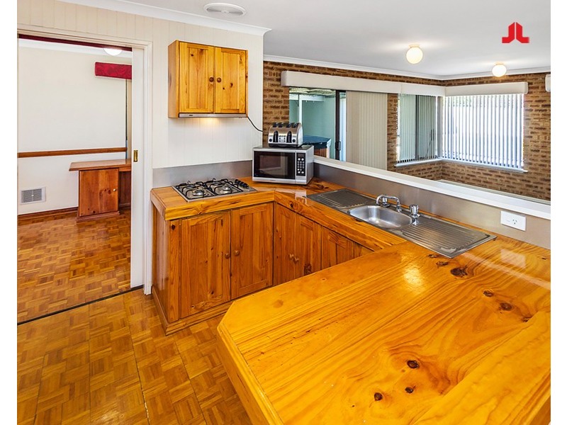 5 Pandora Way, Waikiki WA 6169