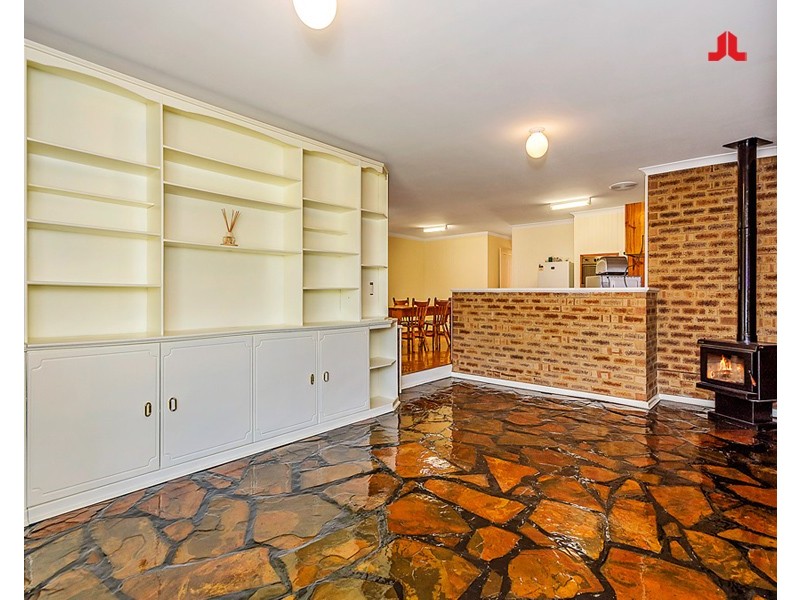 5 Pandora Way, Waikiki WA 6169
