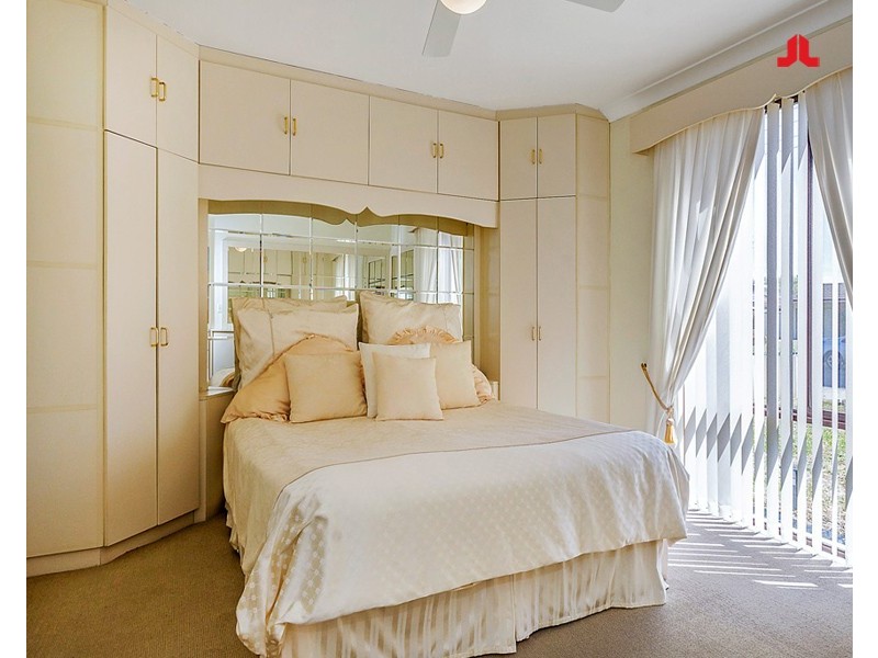 5 Pandora Way, Waikiki WA 6169