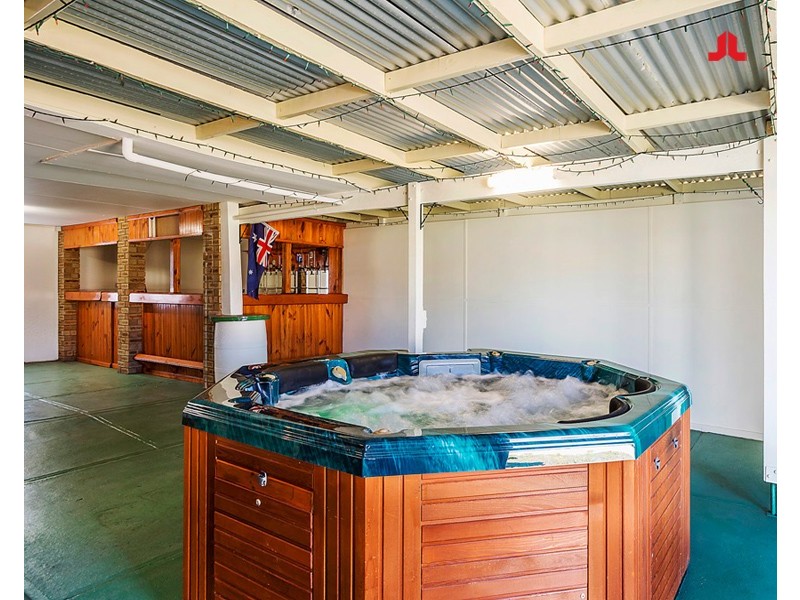 5 Pandora Way, Waikiki WA 6169