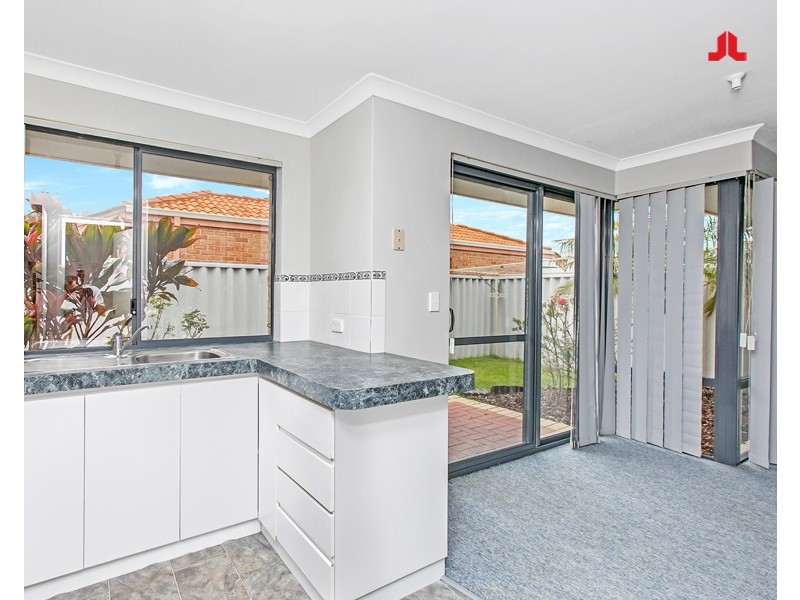 7/6 Mornington Boulevard, Waikiki WA 6169