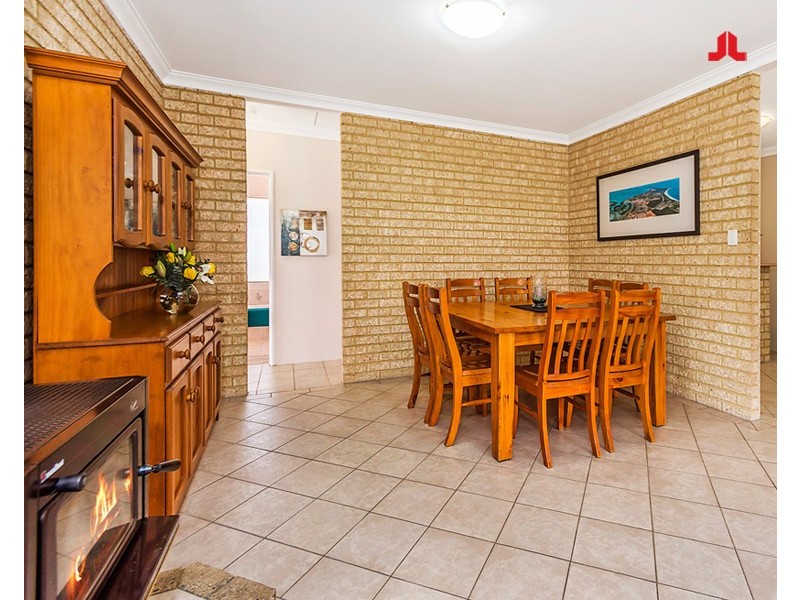 19 Fawdon Street, Safety Bay WA 6169