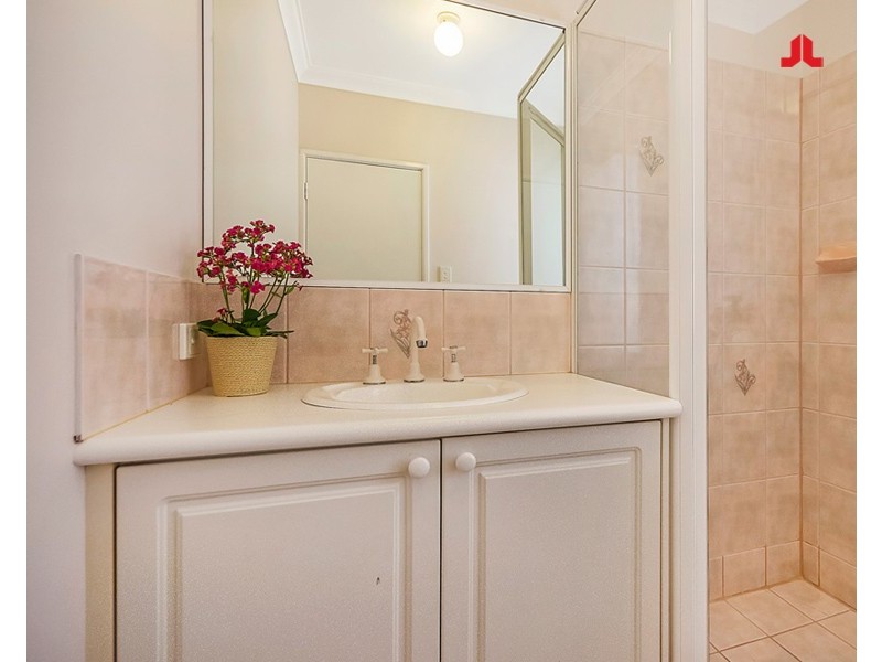 19 Fawdon Street, Safety Bay WA 6169