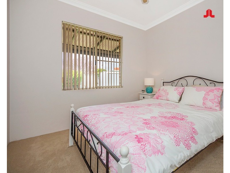 19 Fawdon Street, Safety Bay WA 6169