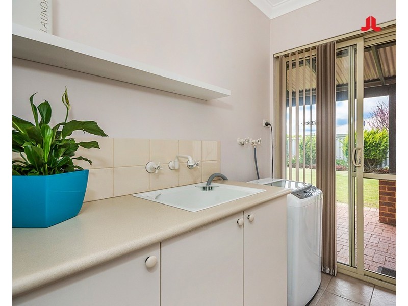 19 Fawdon Street, Safety Bay WA 6169