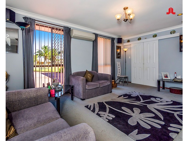 15 Chidley Place, Rockingham WA 6168