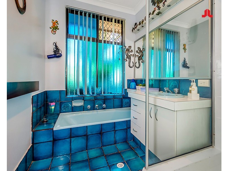 15 Chidley Place, Rockingham WA 6168