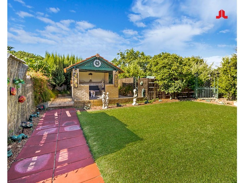 15 Chidley Place, Rockingham WA 6168