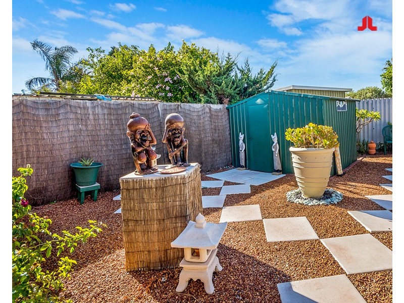 15 Chidley Place, Rockingham WA 6168