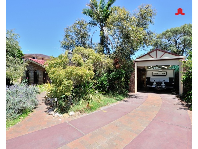 26 Fendam Street, Waikiki WA 6169