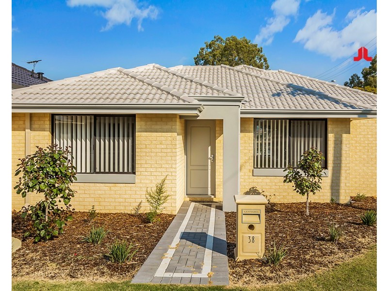 38 Dale Road, Armadale WA 6112