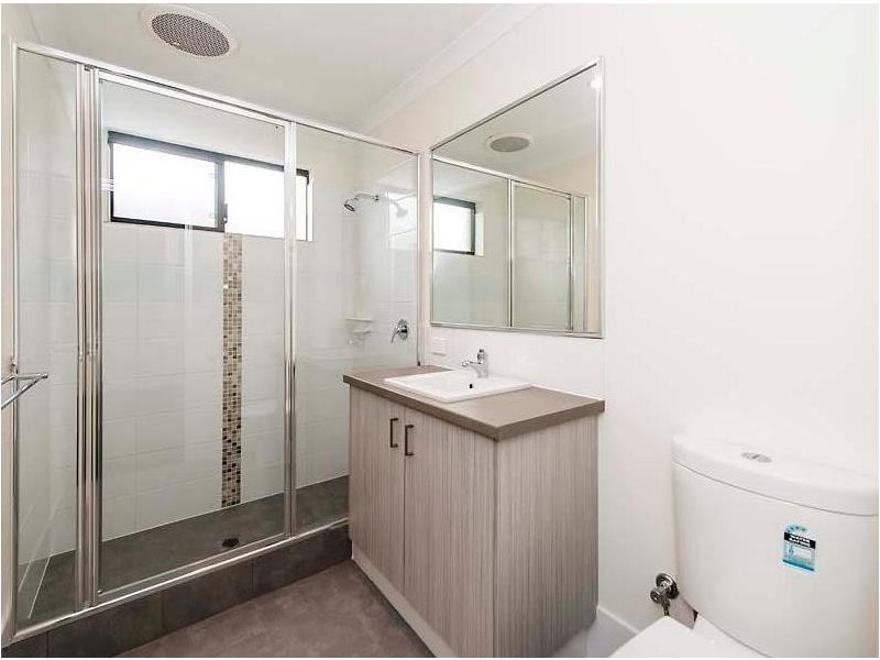 8A Doust Street, Hilton WA 6163