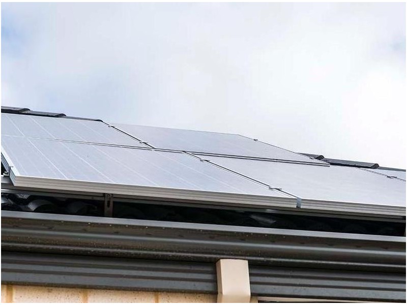 8A Doust Street, Hilton WA 6163