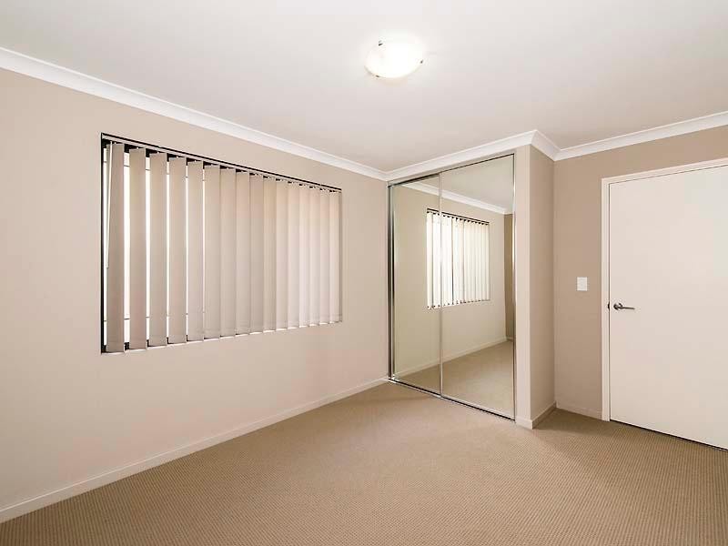 6B Doust Street, Hilton WA 6163