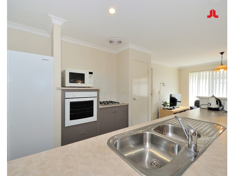 37 Oceanrunner Boulevard, Shoalwater WA 6169