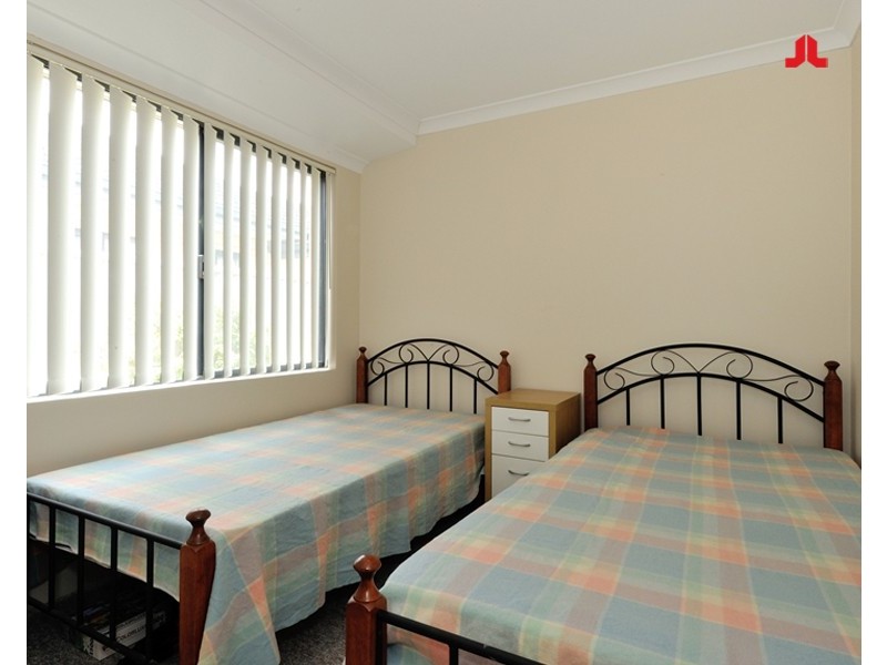 37 Oceanrunner Boulevard, Shoalwater WA 6169