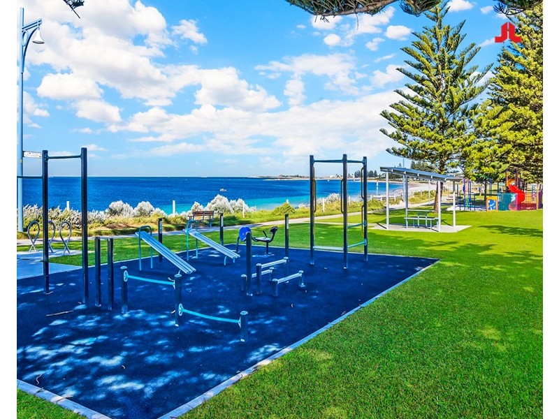 75 Fendam Street, Warnbro WA 6169