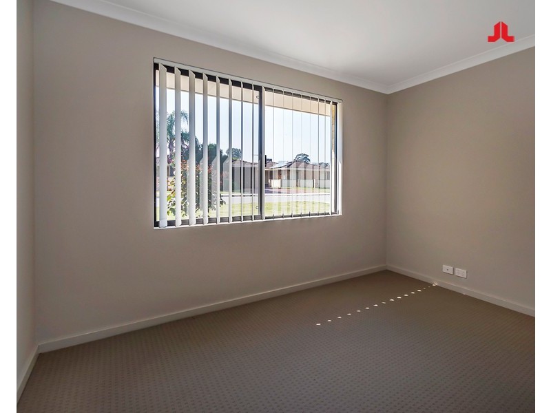 31B Robin Hood Avenue, Armadale WA 6112