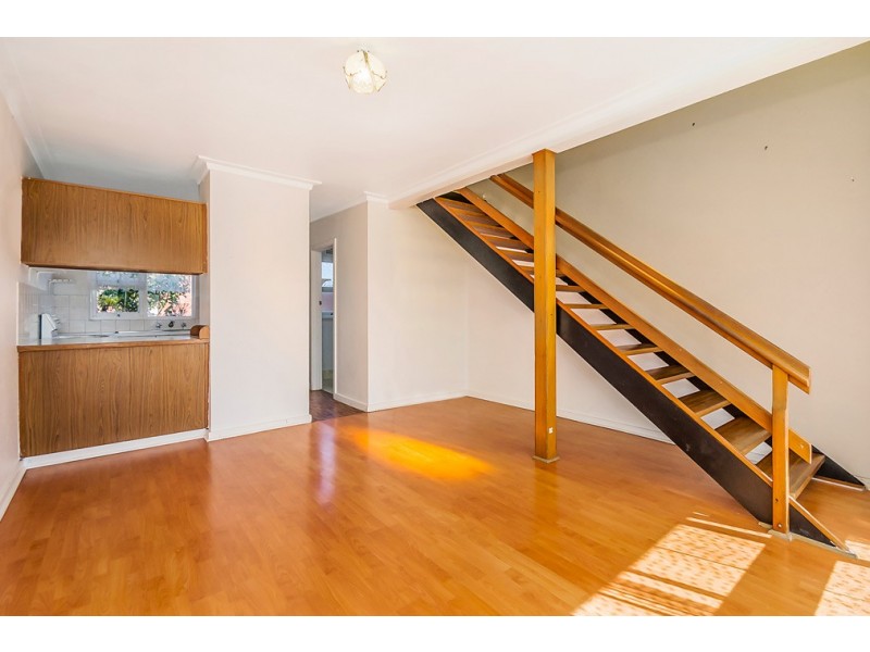 2/8 Payne Street, Shoalwater WA 6169