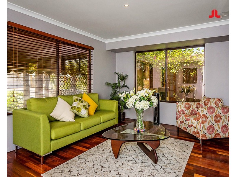 16 Aldinga Place, Waikiki WA 6169