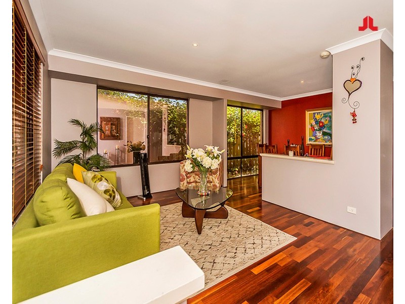 16 Aldinga Place, Waikiki WA 6169