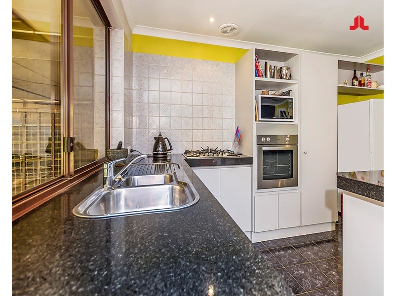 16 Aldinga Place, Waikiki WA 6169