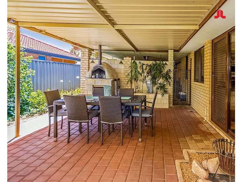 16 Aldinga Place, Waikiki WA 6169