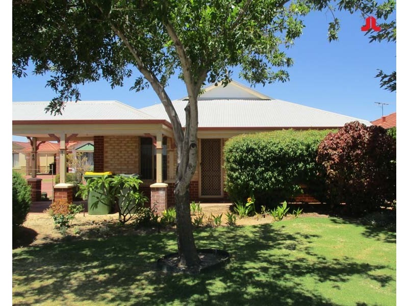 1/48 Gnangara, Waikiki WA 6169