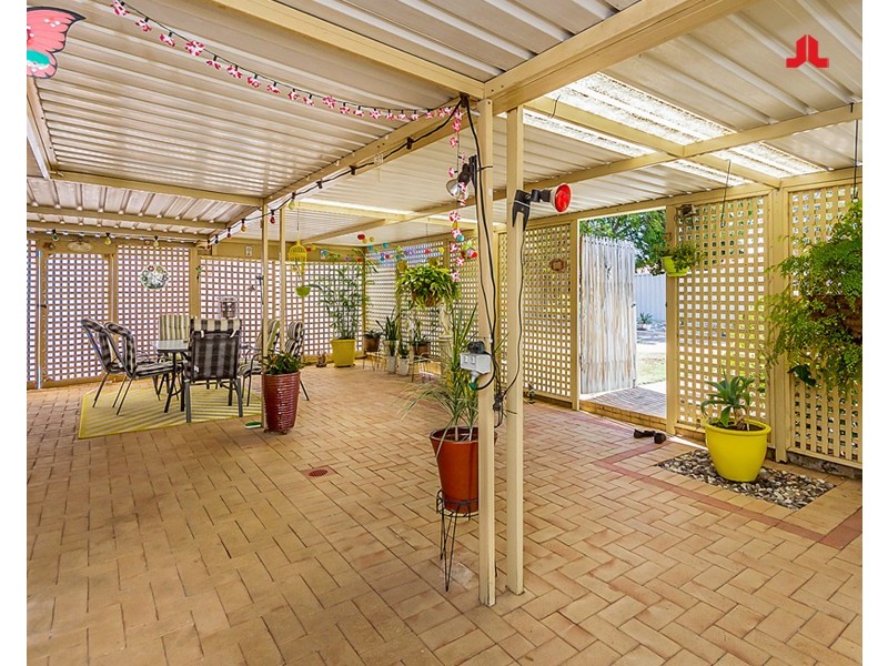 6 Tucuma Court, Warnbro WA 6169