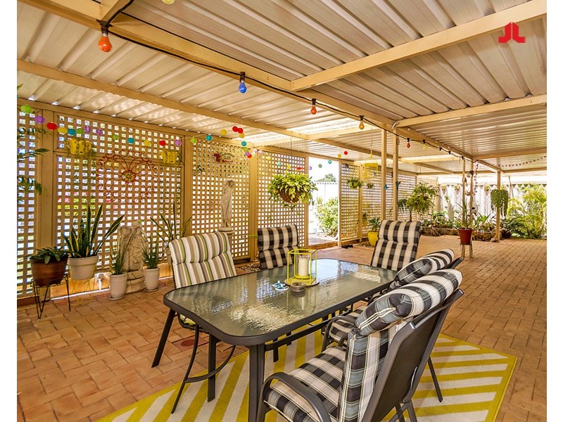 6 Tucuma Court, Warnbro WA 6169